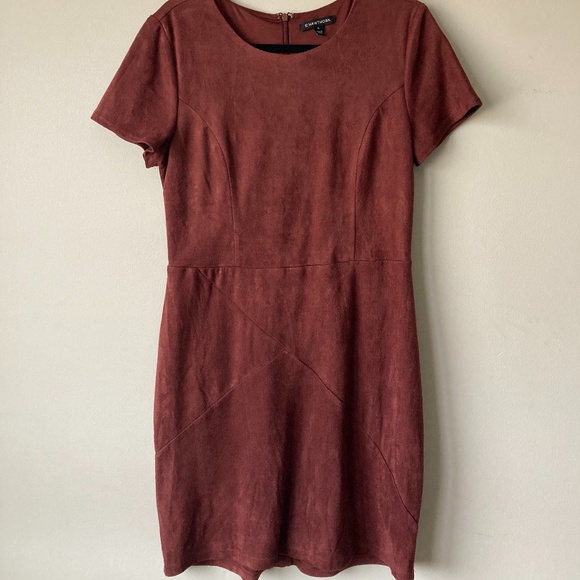 41 Hawthorn Mini Dress - Picture 2 of 5